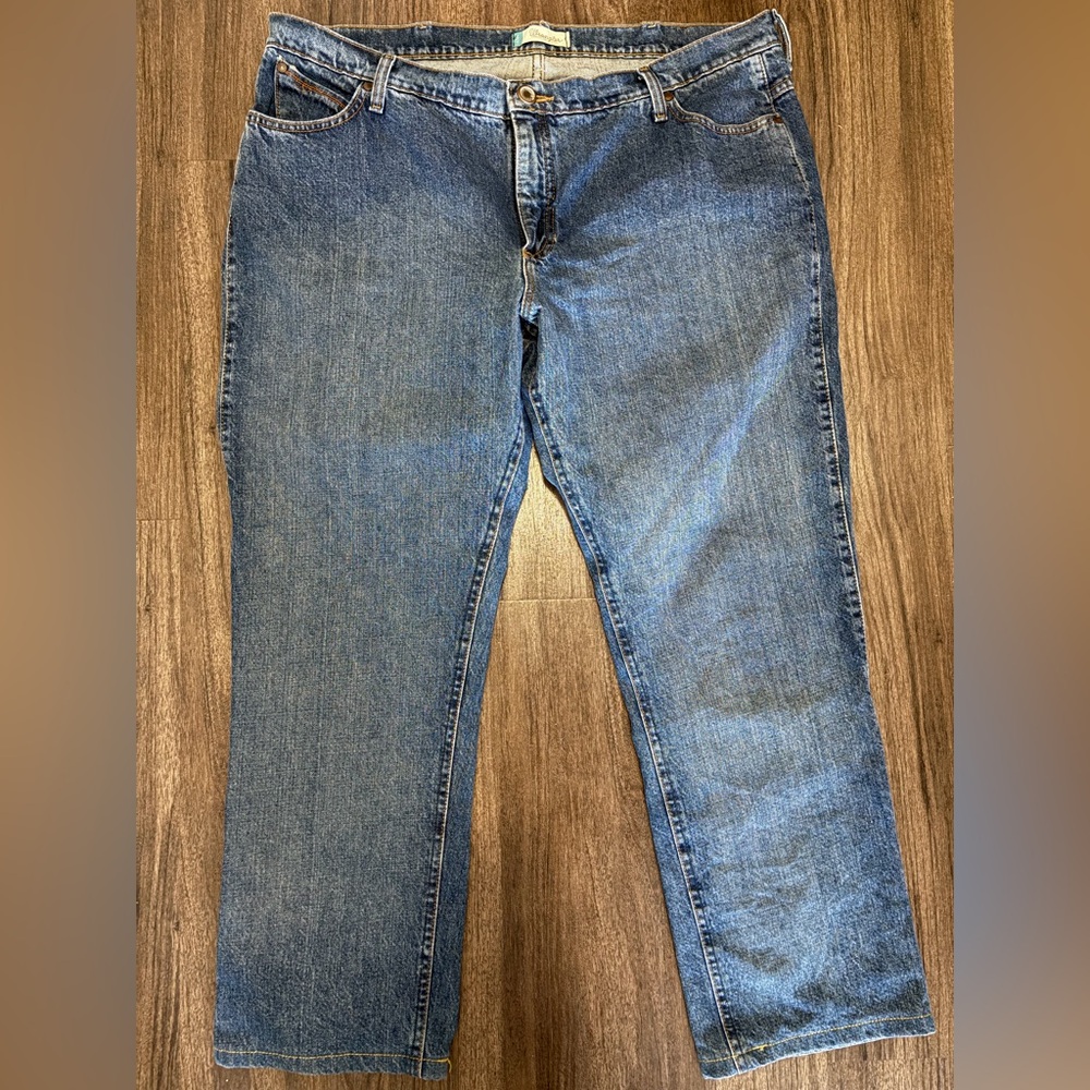 Plus size Wranglers - Picture 4 of 6